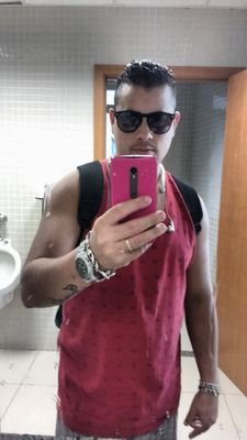 jonata470's profile picture. Famílias