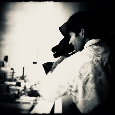 Andre_Quesnel's profile picture. Canadian-expat, former hockey player, producer, freelancer @quesnelmedia @name_occupation