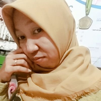 NurhayatiKgt's profile picture. bismillah