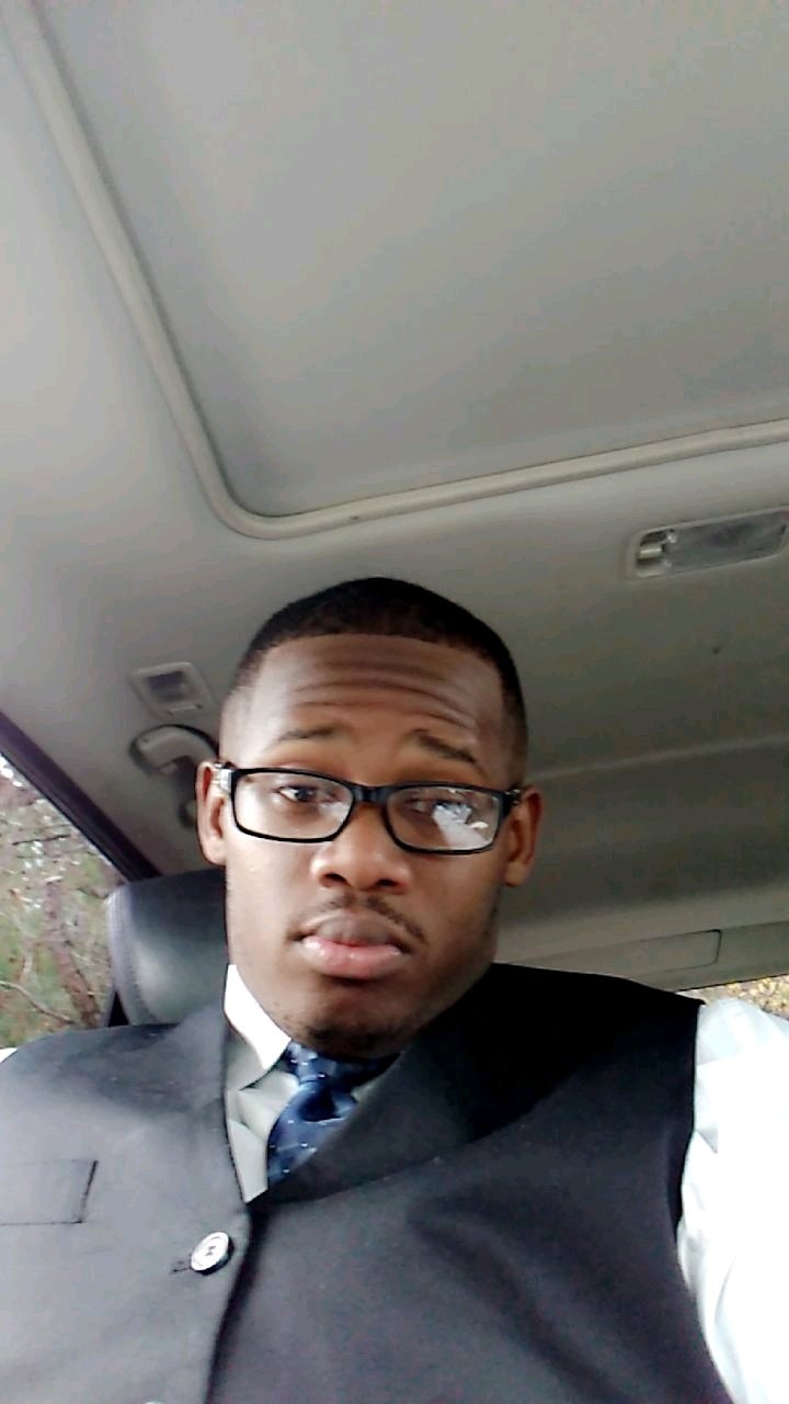 #GOD1st #Family2nd #BLESSED #LIFE⢠= Living In Faith Everyday.. Go follow my IG: @JBaker_III and @reachoneteach1podcast #ReachOneTeachOne⢠#Podcast