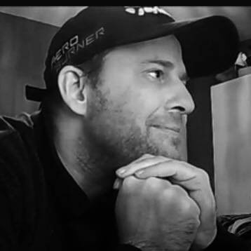 ChrisMagik1's profile picture. Je suis un magicien des cartes #magician # #cards # #youtube # #video # #magicien # #ChrisMagik #