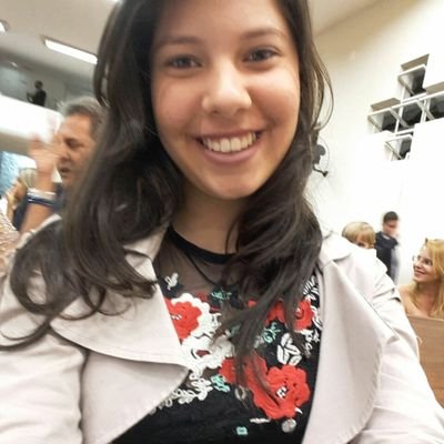 AnaIsaura7's profile picture. 