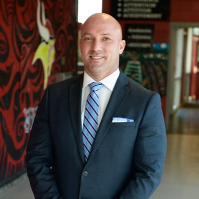 Principal of Rogers High School, Newport RI

https://t.co/LftJddVNTQ