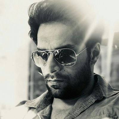 crazy fan of @shaleenmalhotra...join Twitter only for tweet him...love all things related about him....