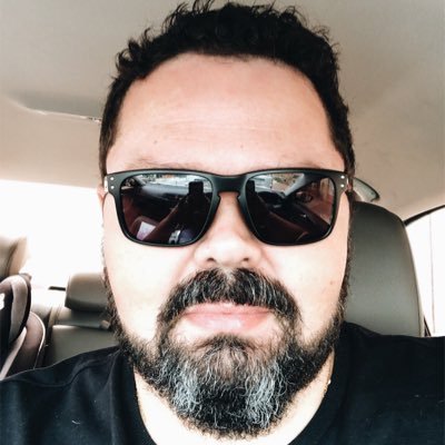 danzanella's profile picture. Publicitário (@zanellacom), empreendedor (@zimpostore / @zimpoimports) apaixonado por tecnologia, pai de família, viagens, brejas e muito mais.
