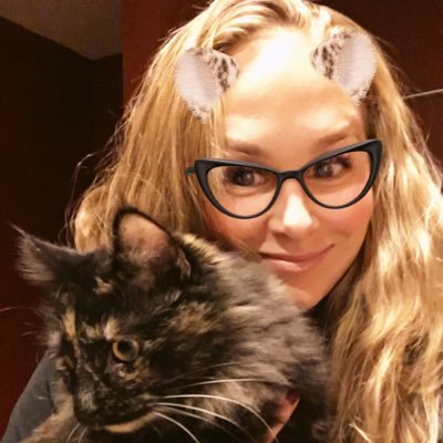 hillary_rose11's profile picture. 
