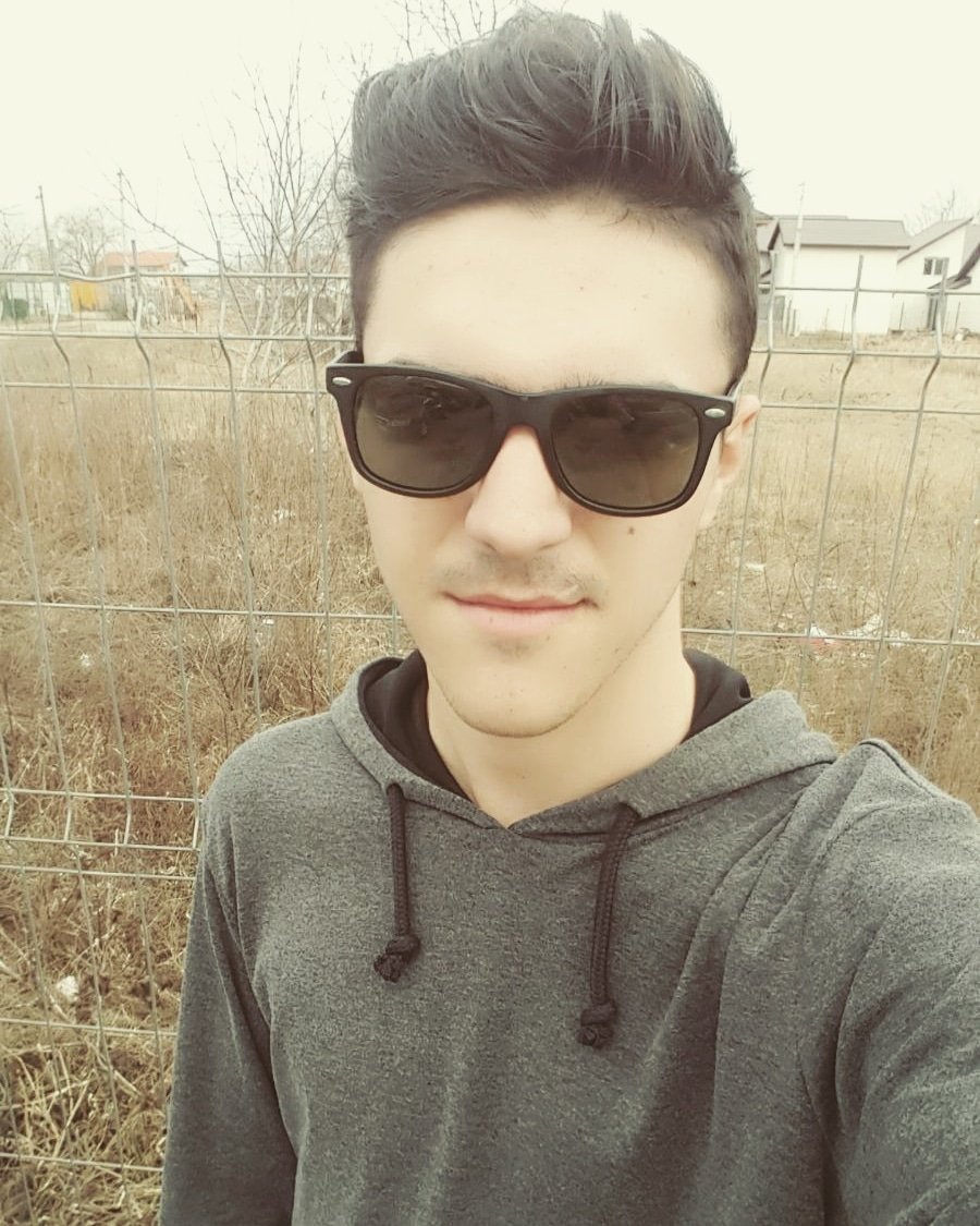 MoacaCatalin's profile picture. 