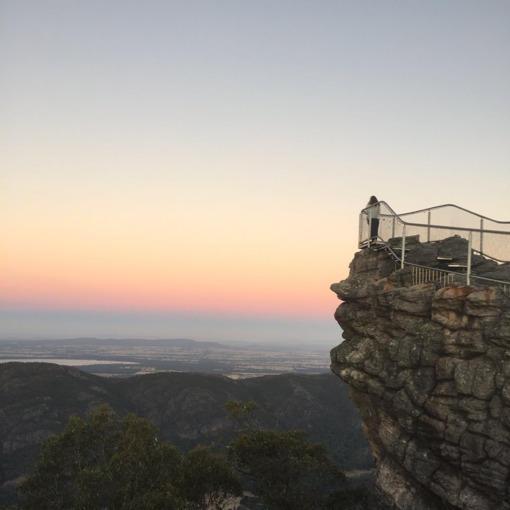 _aiksas_'s profile picture. I am confusion but also she/her