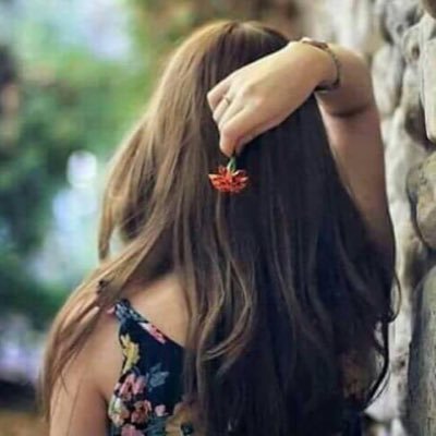 يمكن عنيده ولكن اعشق عنادي عندي ثقه بـ النفس والساس موثوق ......💎