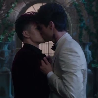 GiovannaLightw1's profile picture. you are my first so many things Alec Lightwood
