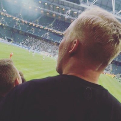 joelkvkarlsson's profile picture. Twittrar om AIK.