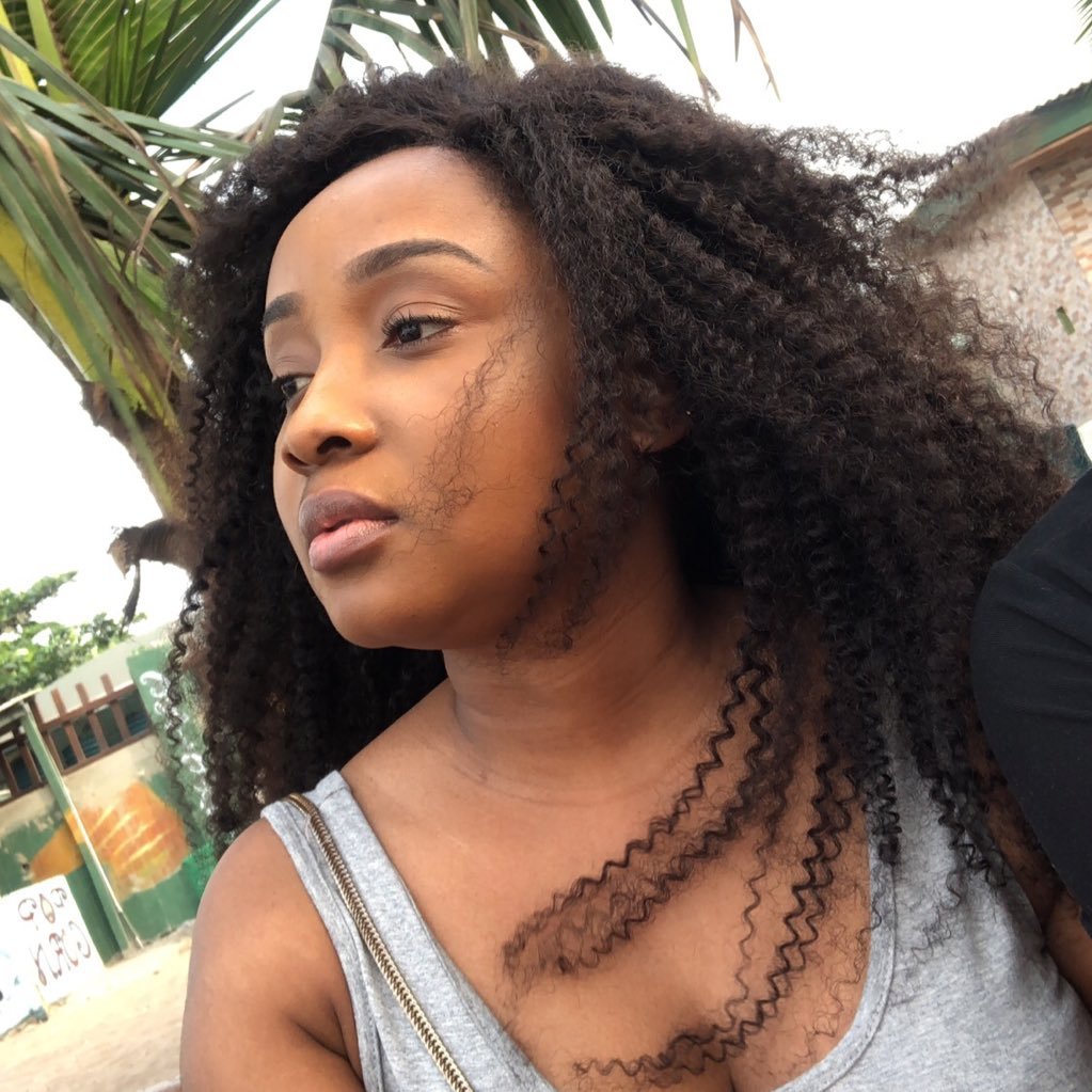 dennie_gold's profile picture. New Discovery 💥                                                           Software Engineer