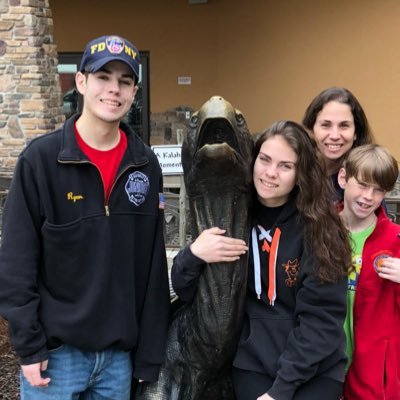 Stackable77's profile picture.