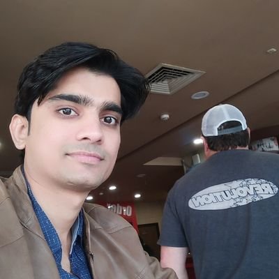 DrRohitJain6's profile picture. 