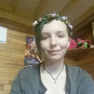 ebonyplancke's profile picture. i skate and i game and i love my boyfriend