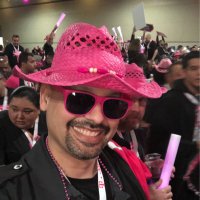 Carlos Diaz(@TeamMagentaCLos) 's Twitter Profile Photo