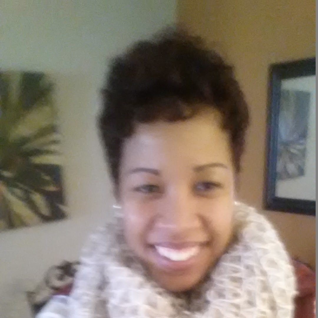 knapp_renina's profile picture. 