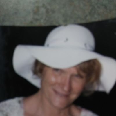 Jessica92096389's profile picture. Retired nurse and grandma.  Spent most of life near Mexican border and Pacific Ocean. Understand free speech and the 2nd amendment as one. no friends here.