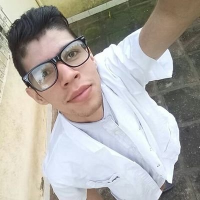 rogerjavier16's profile picture. Licenciado en enfermería y estudiante de licenciatura en obstetricia