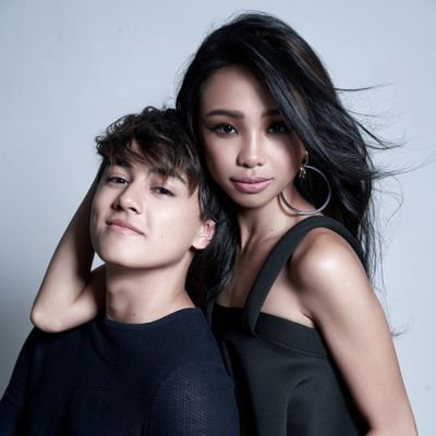 Every time you feel grateful you are giving love, and whatever you give, you receive..
sa❤MAYWARD❤lang ako na baliw 😍💑💋