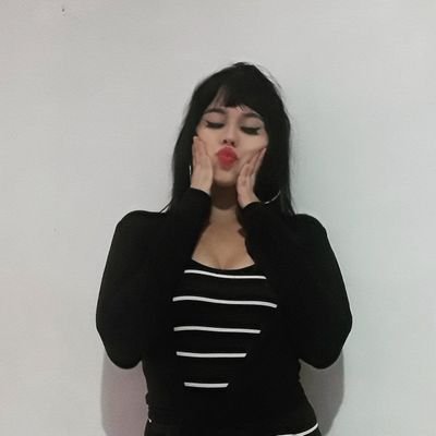 ilove_vivii's profile picture. 🦄