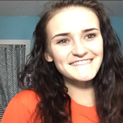 Elizabeth_mci1's profile picture. | KY | Junior | j-city | snap: lizmcimcintosh |