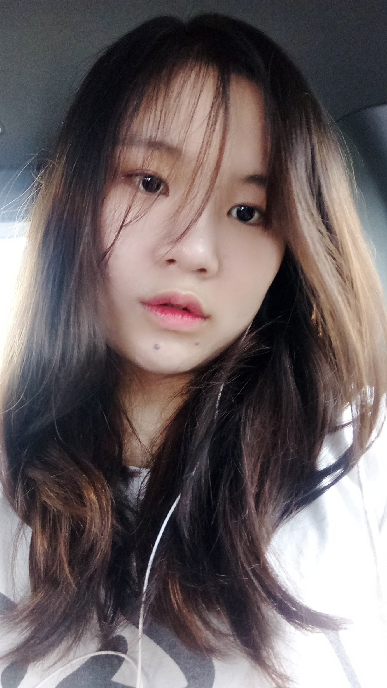 cathhlinn's profile picture. I'm just an ordinary girl.
Who likes all about Korean.