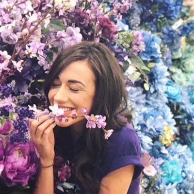 erikleensmiles's profile picture. 