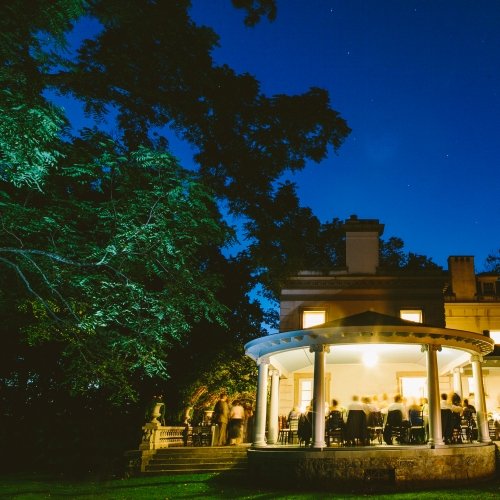 The historic mansion has an art gallery, and is a center for weddings, conferences, concerts, lectures, free events, and social and cultural offerings.