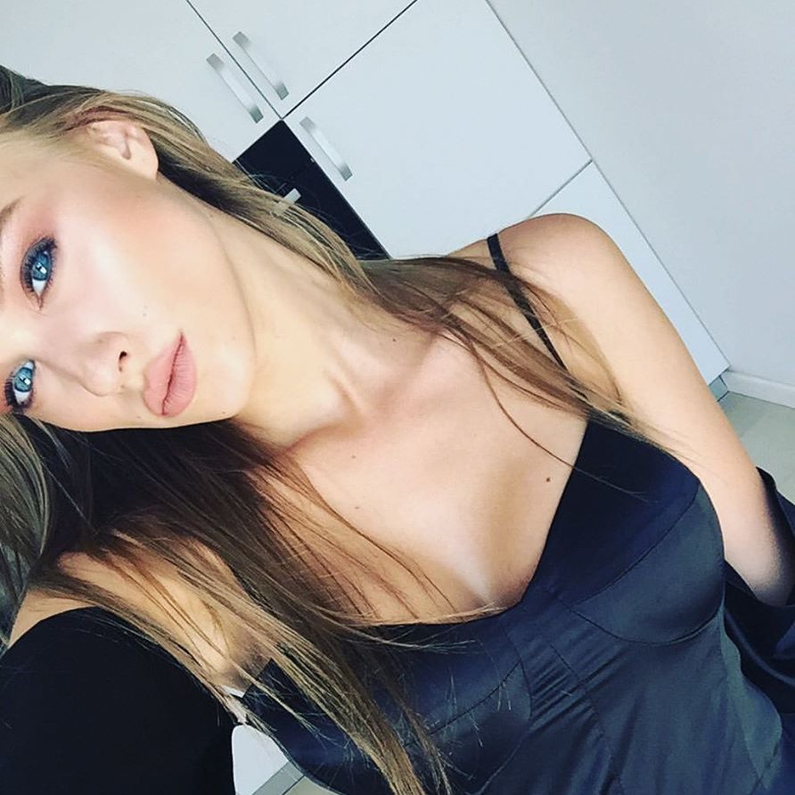 KayleeMelanie6's profile picture. 