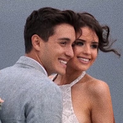 okayconte's profile picture. ♡