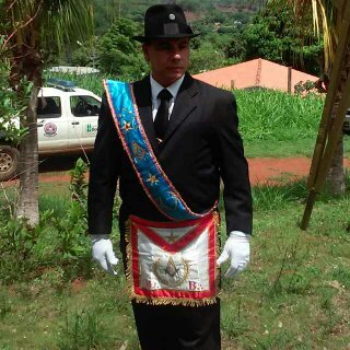 777Renzo's profile picture. tsu instrumentación /abogado / empresario/ chef.