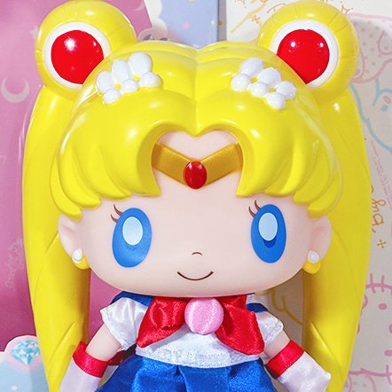 I'm a #SailorMoon #セーラームーン toy collector! ⭐️ follow for updates on new Sailor Moon merchandise! ⭐️