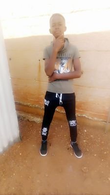 I follow pple whu follow me i will follow u back we follow each other even my followers im following dem back.I am mr follower back.100%sure trust me