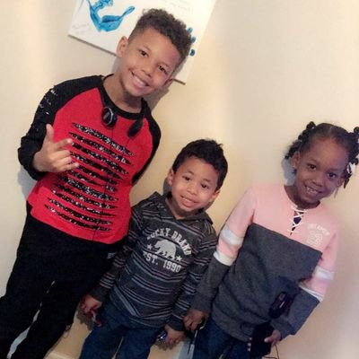 Trust no one but my kids💯