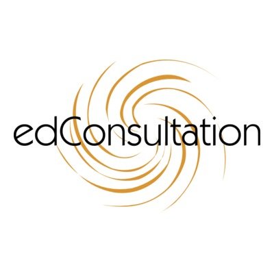 L’expérience acquise au fil des ans a permis l’affinité de compétences personnelles telles que l’écoute active, l’empathie, la patience et la rigueur.