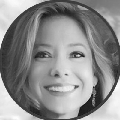 jenjen412's profile picture. 🙏👨‍👩‍👧‍👧🍎