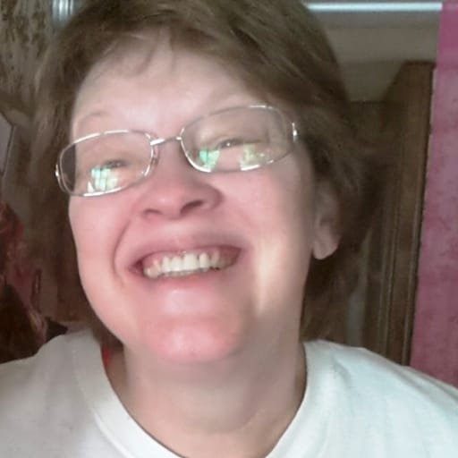 Card maker, Mixed media artist, Rat lover. Owns Fancy Rats Fine Art, Crafts & Photography.