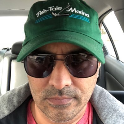 RR0123's profile picture. 