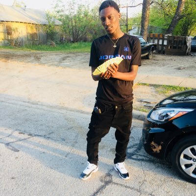 #NomoFreeRando 😈 #FreeTheGuys💯 👻:EGb3030 #LongLiveLilAnt🅿️ #EveryDayAPayday💰😌 ♉️