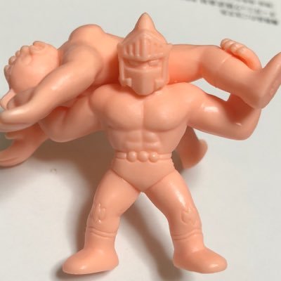 toys_yokohama's profile picture. 横浜の隅っこでおもちゃ屋をやっています