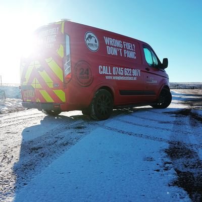 mobile fuel drainer covering the whole of the North with a speedy reliable service and a friendly face. call us on 07456 22 90 71