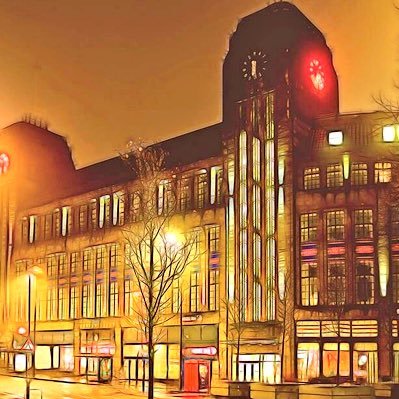 Located in the historic Co-op building in the heart of Newcastle. You'll be on the door step of everything us Geordies have to offer! @premierinn