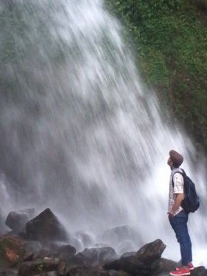 Iyan58159379's profile picture. Kesederhanaan lah yg membuat hidup itu indah