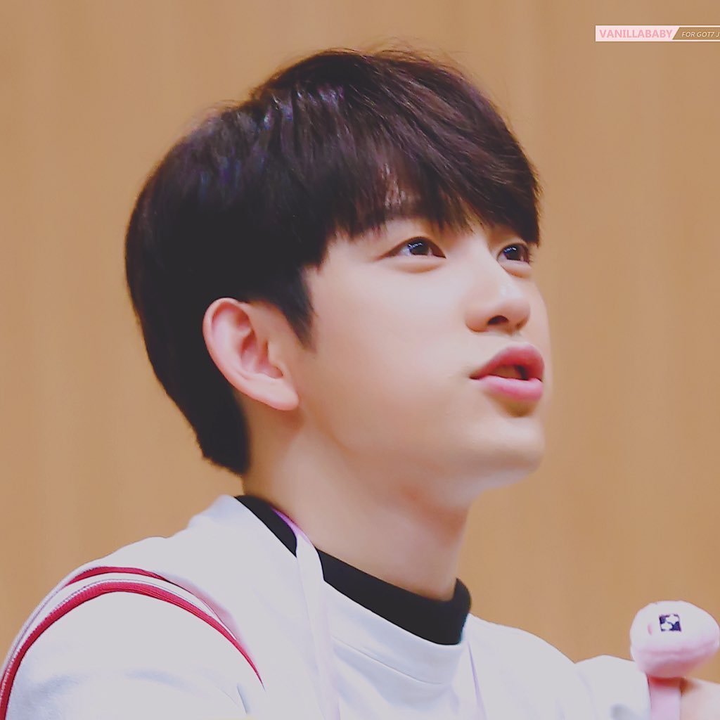 ONE AND ONLY JINYOUNG ♡ 영원히 니 옆에 있을게