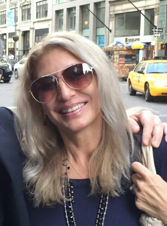 SnowhiteDiamond's profile picture. 