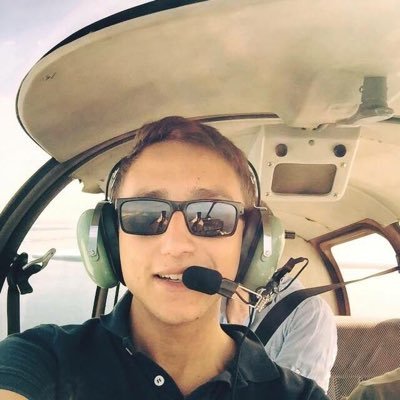 PeroNicolas's profile picture. fan economie & géopolitique& politique