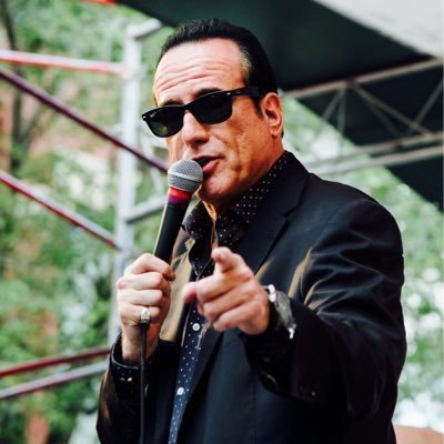Entertainer, Vocalist, Dean Martin in The Touring Chicago Rat Pack, Vocalist w The Dream Police. “” The Voice of Choice””. Silver Fin Recording Artist ,