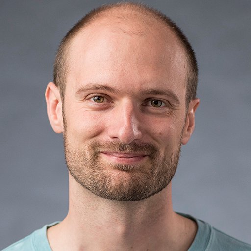 Engineer turned Product Manager @Google
⬣ Cloud Run lead (https://t.co/DONmrwE1YV)
⬣ created Cloud Carbon Footprint (https://t.co/3f3ZGnCAbg)