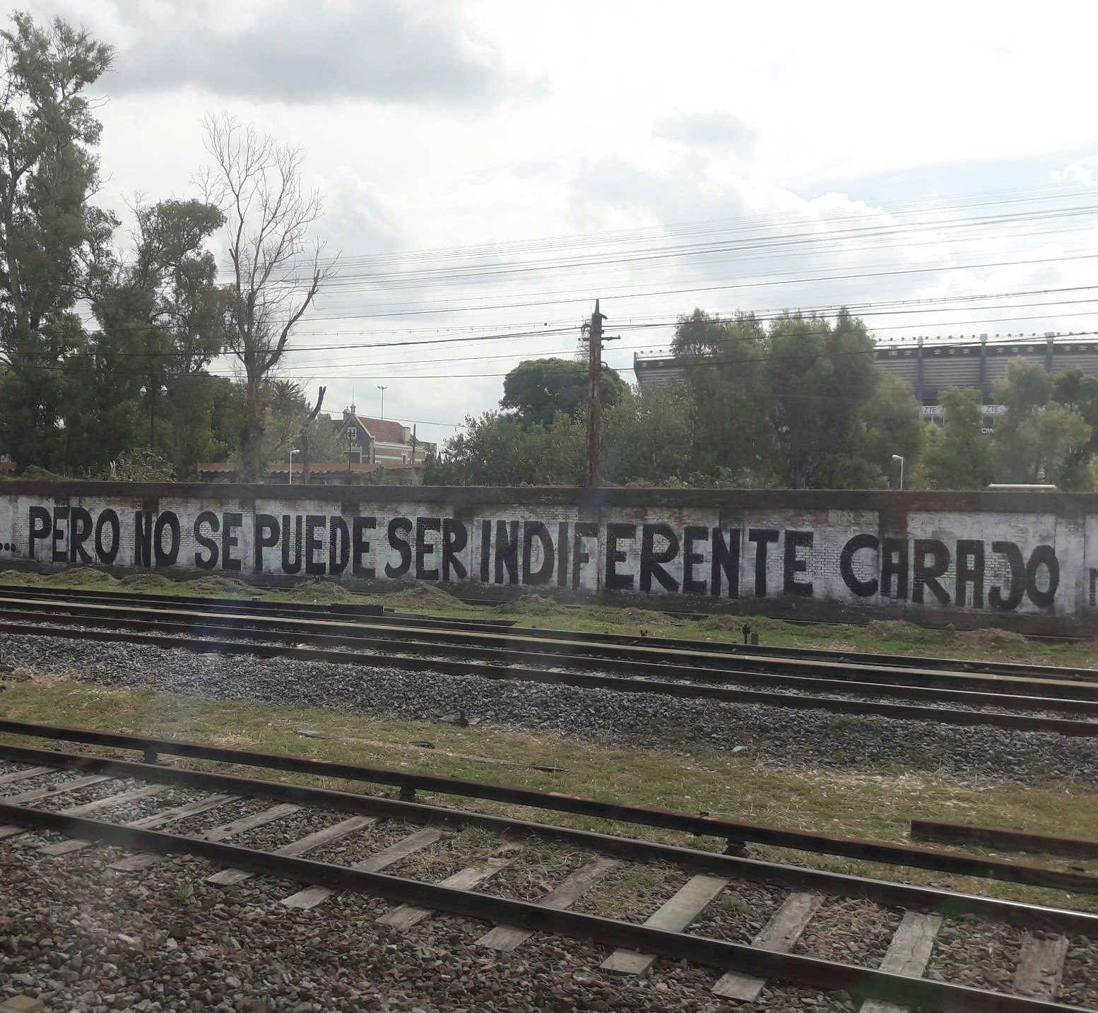 x acá  con el Acceso como palabra clave